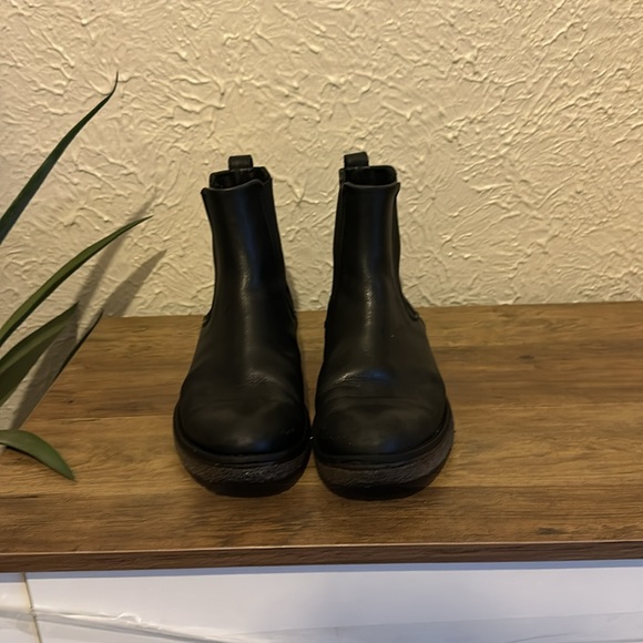 Vince Chelsea boots - Picture 2 of 3